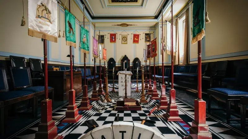 royal-arch-meeting-room.jpg royal-arch-meeting-room.jpg
